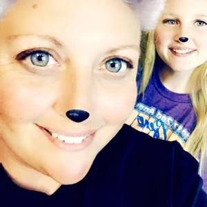 Meet your Posher, April